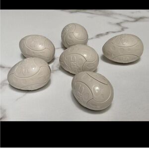 6 empty zuro dino smasher eggs